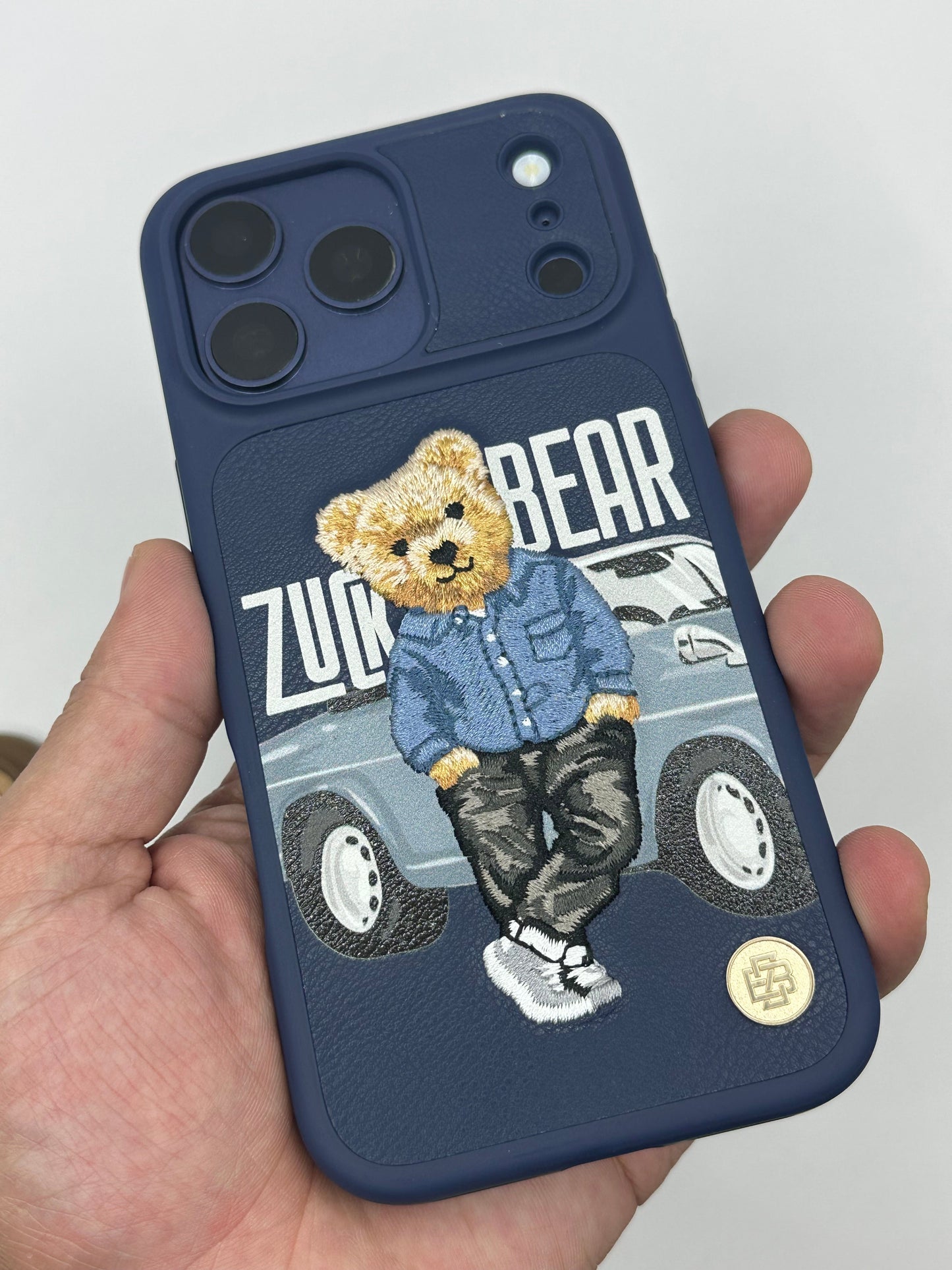 Zuckbear 17 Pro Max