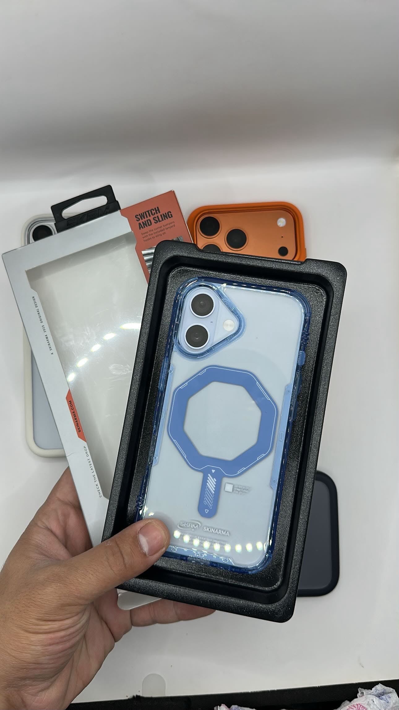 SkinaArma iPhone 17 🇯🇵