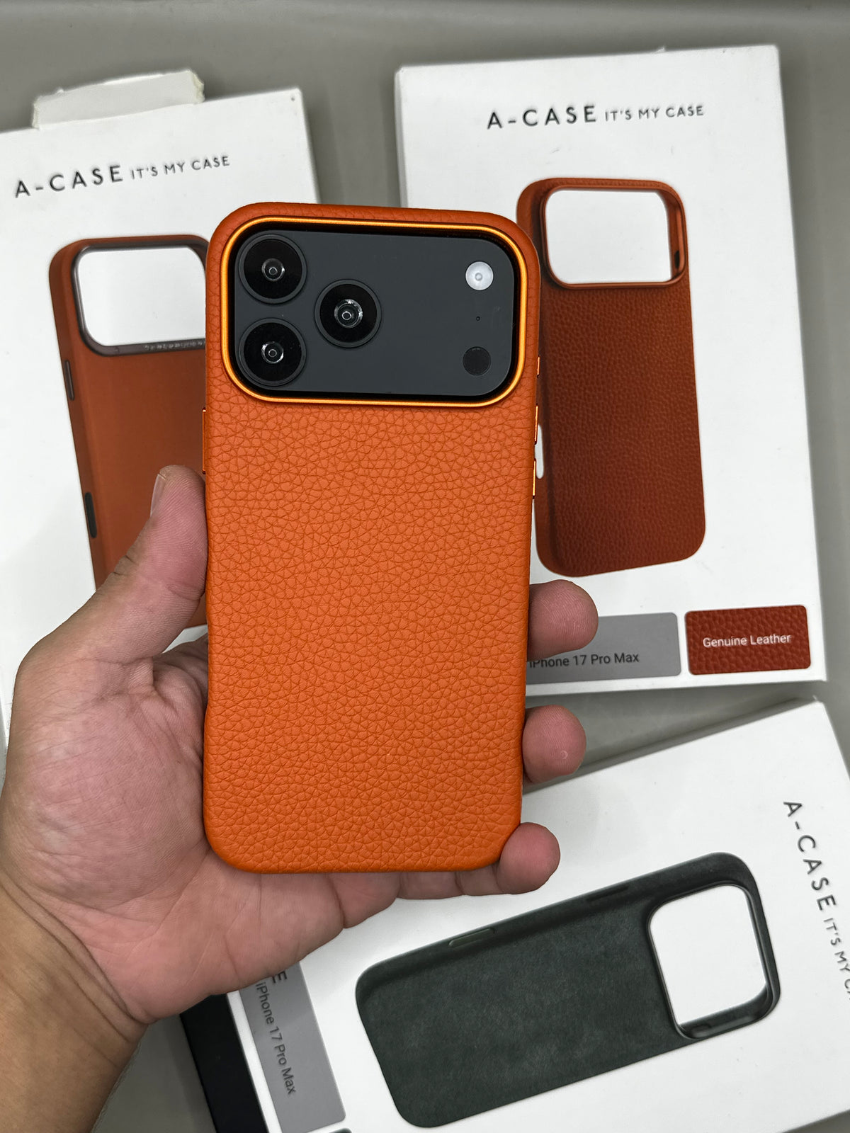 A-Case Amur Cuir 17Pro Max