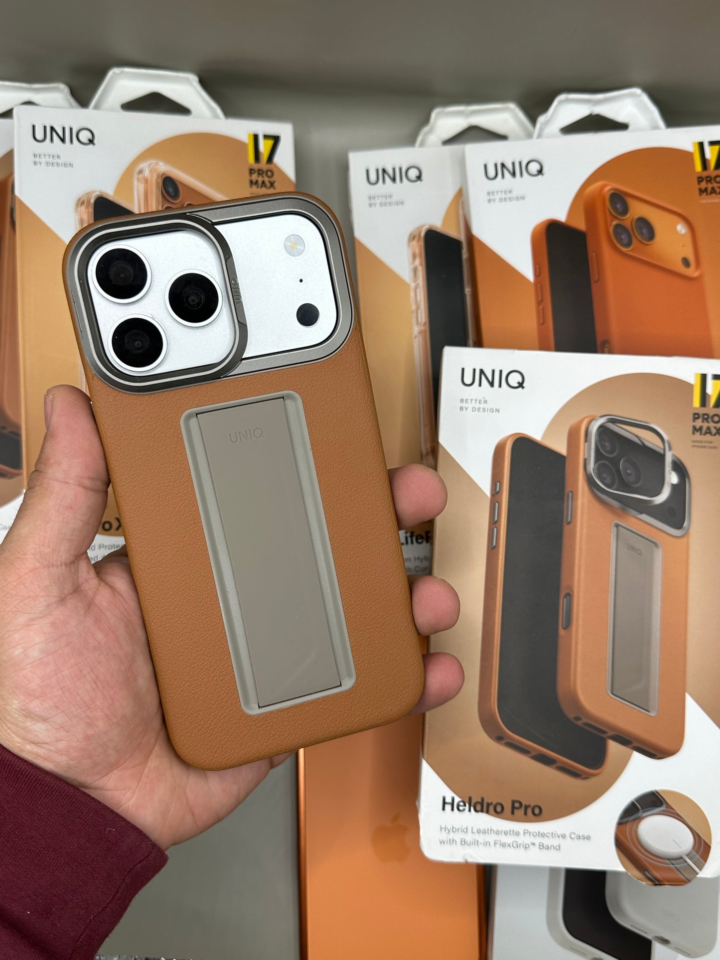UNIQ HELDRO PRO 17 PROMAX