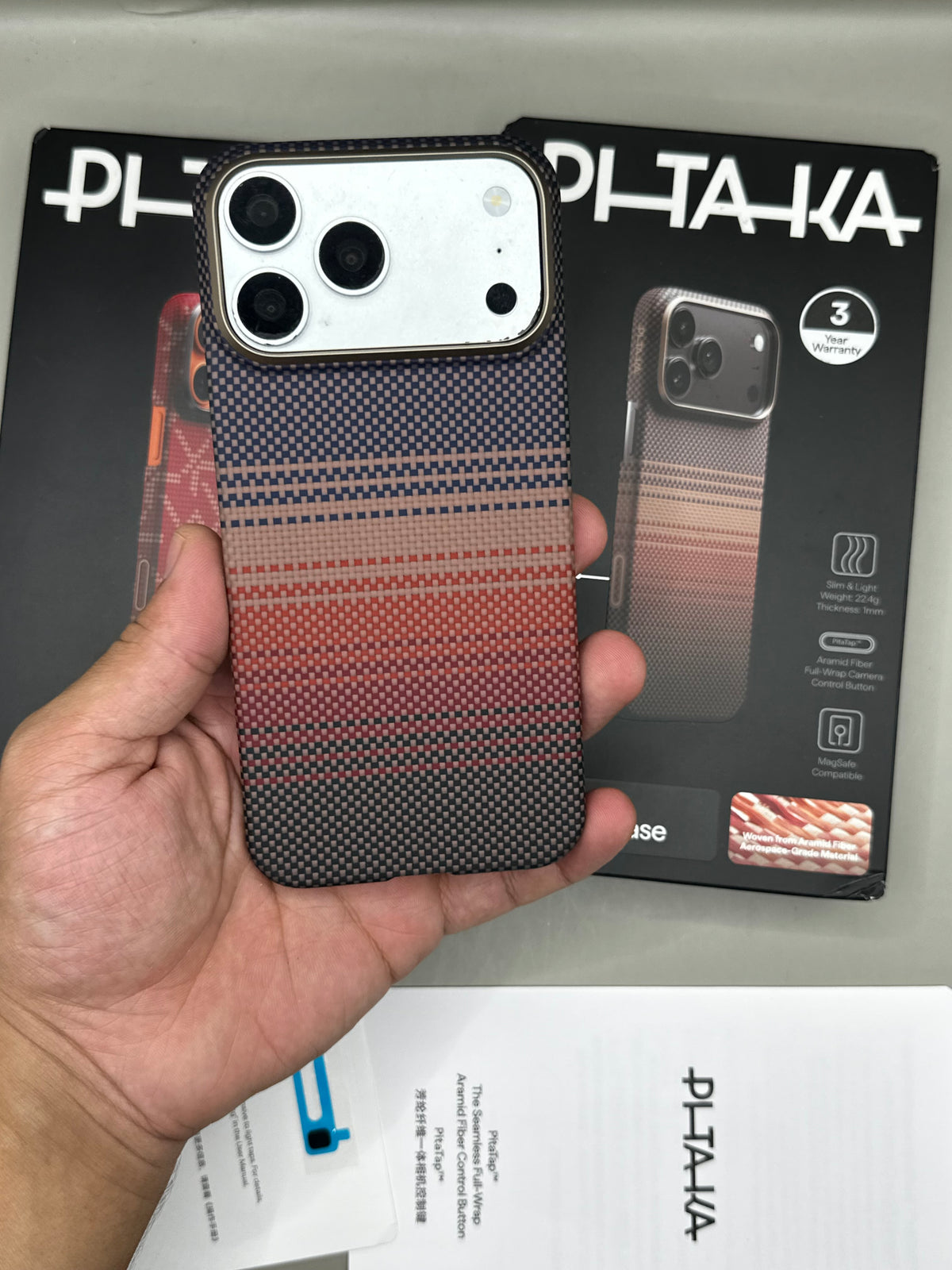 Pitaka UltrSlim 18 Pro Max - Sunset