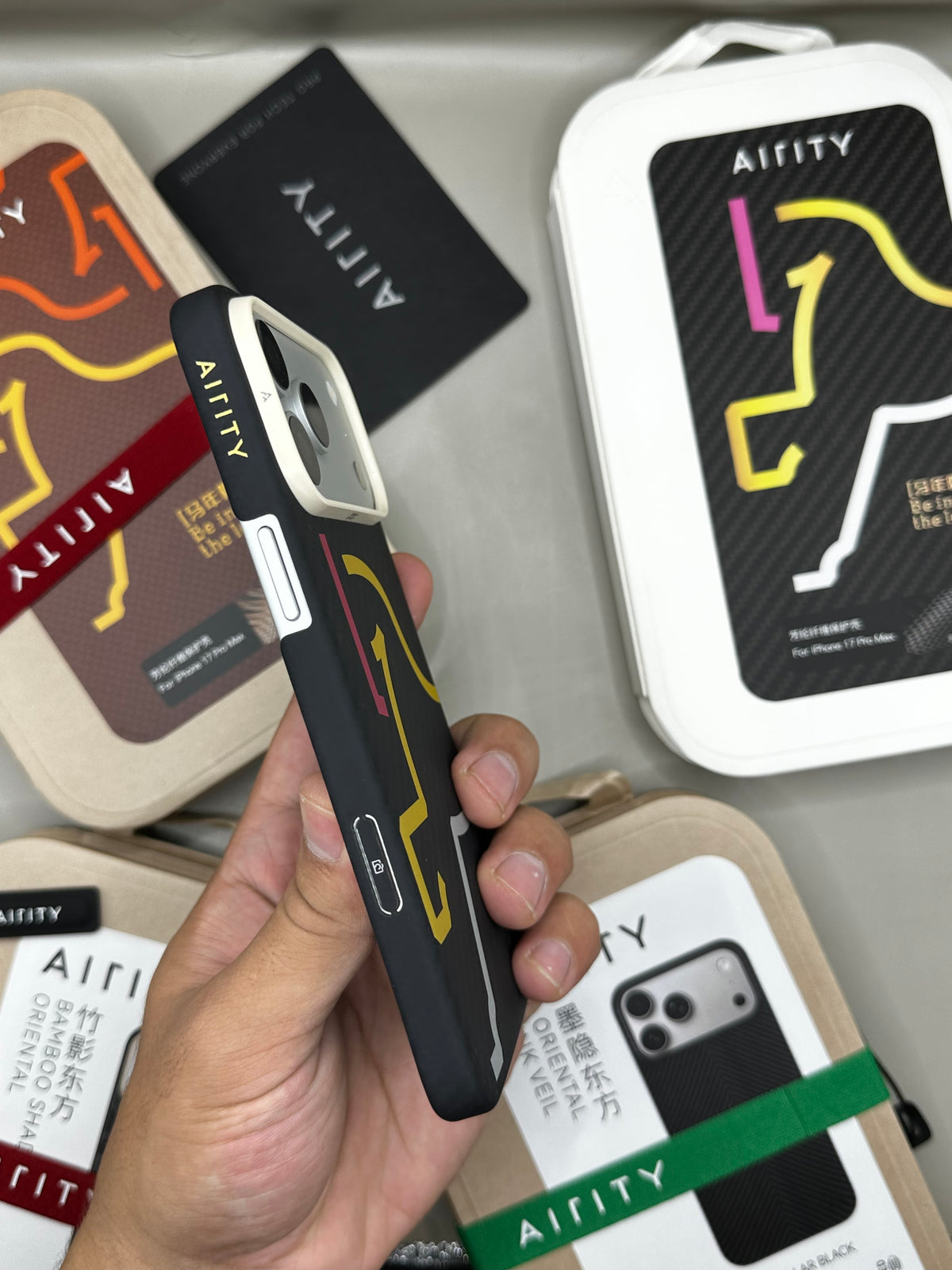 AIRITY The Horse 17 Pro Max - Limited Edition