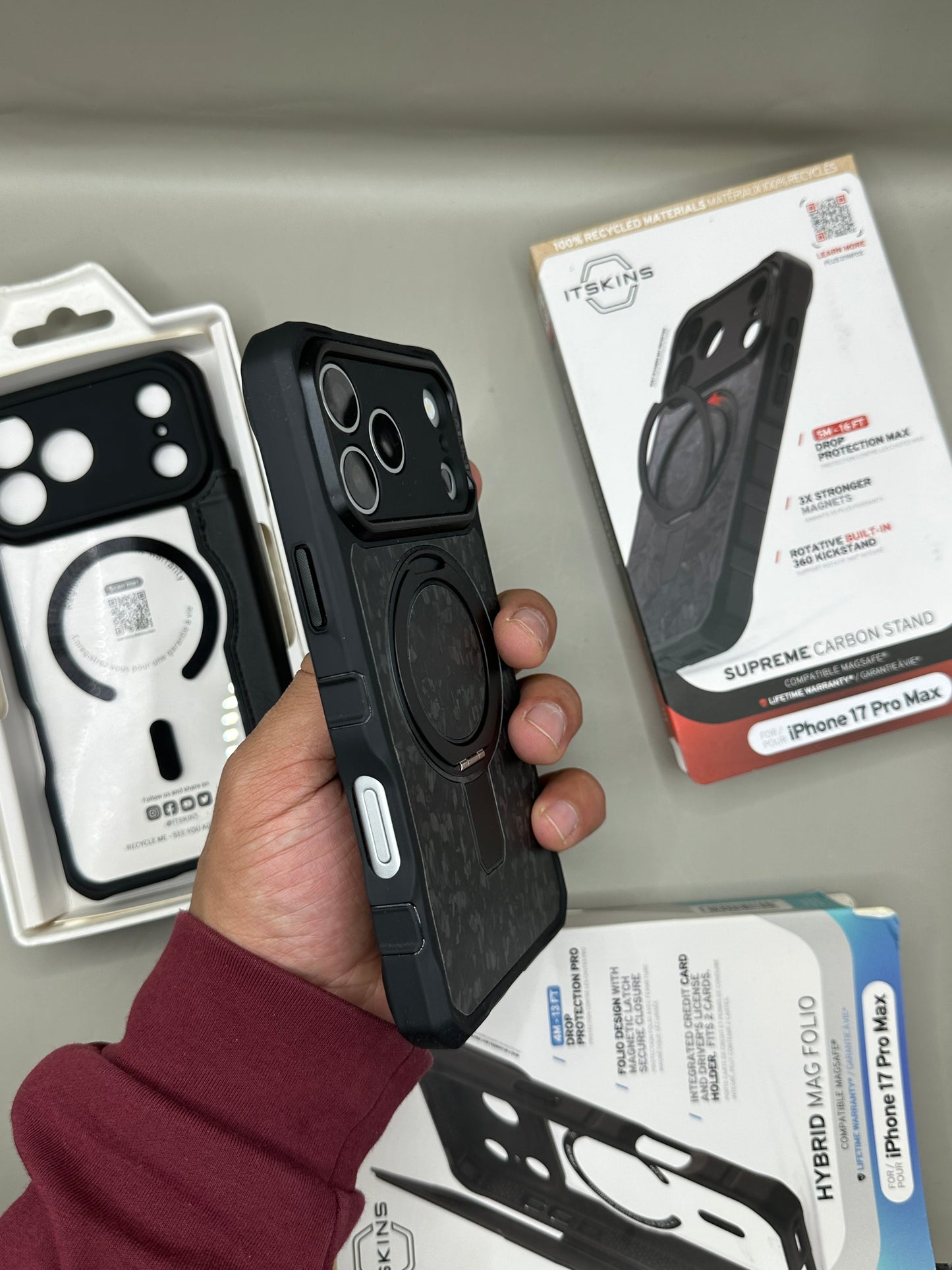 ITSKINS COQUE ROBUSTE 17 PROMAX 🇺🇸