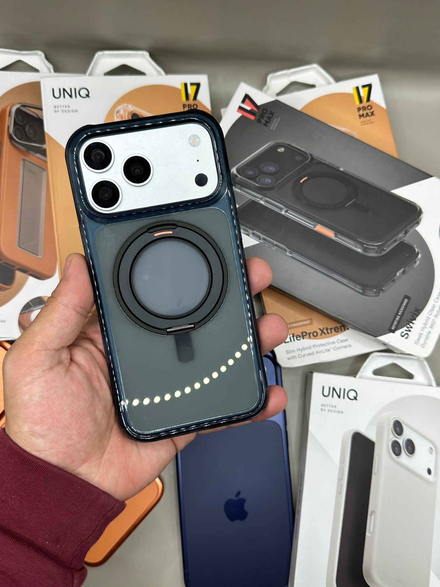 UNIQ HELDRO PRO 17 PROMAX