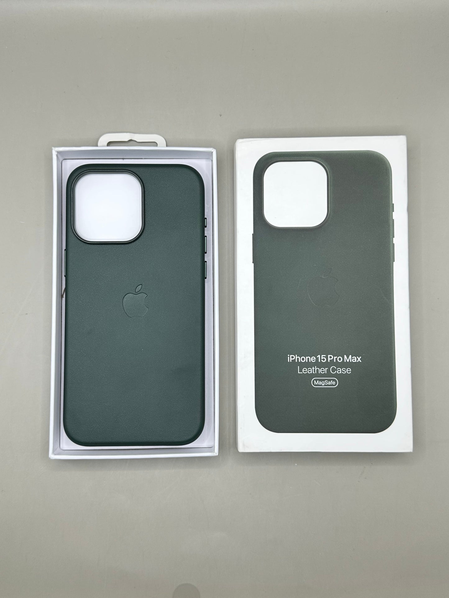 Leather 15 Pro Max MagSafe