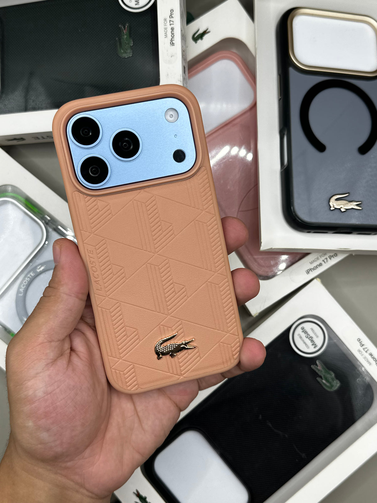 Lacoste Collection 18 Pro