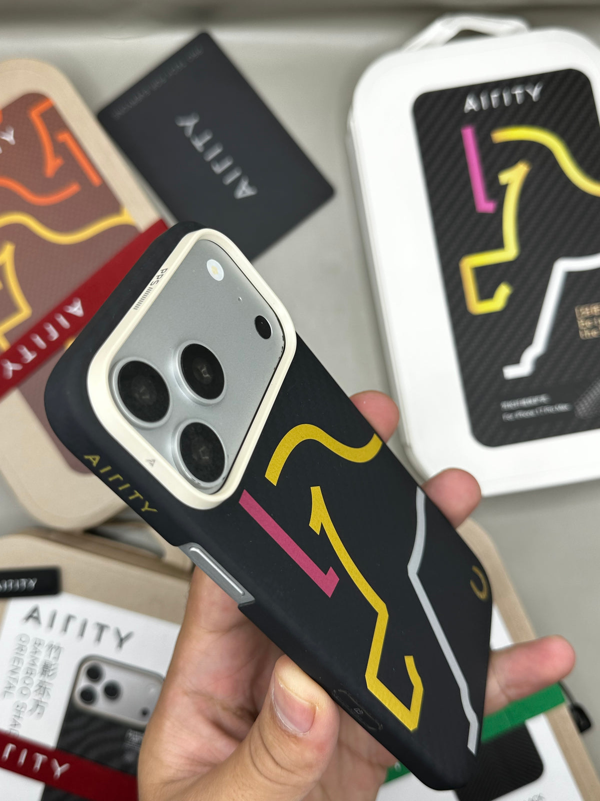 AIRITY The Horse 17 Pro Max - Limited Edition