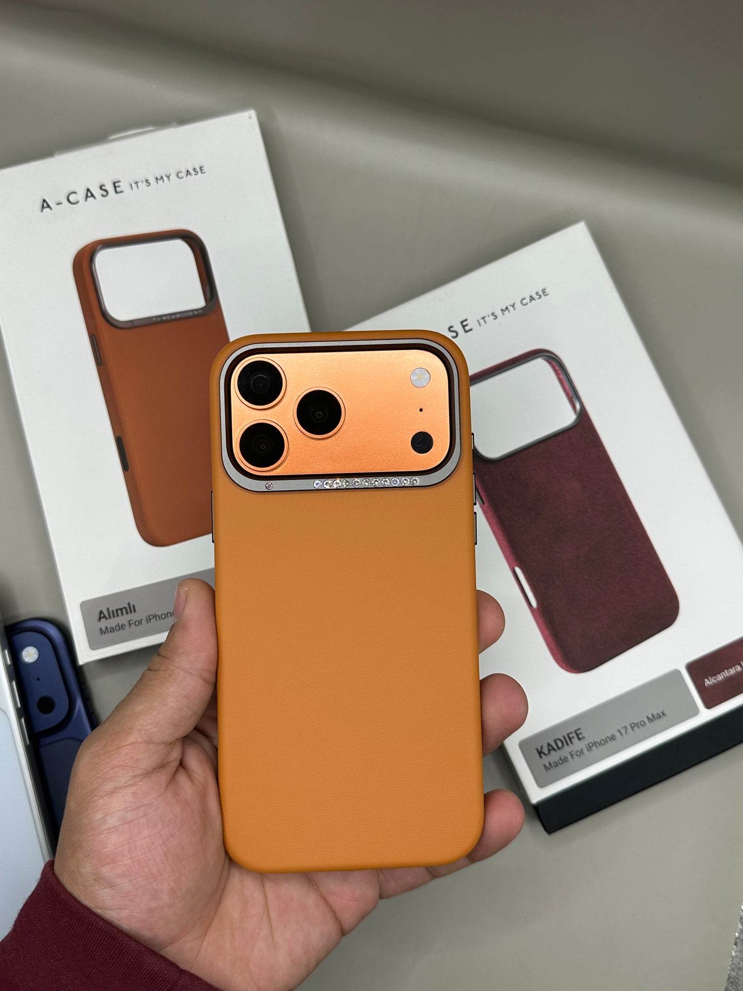 A-Case Alimli 17 Pro Max