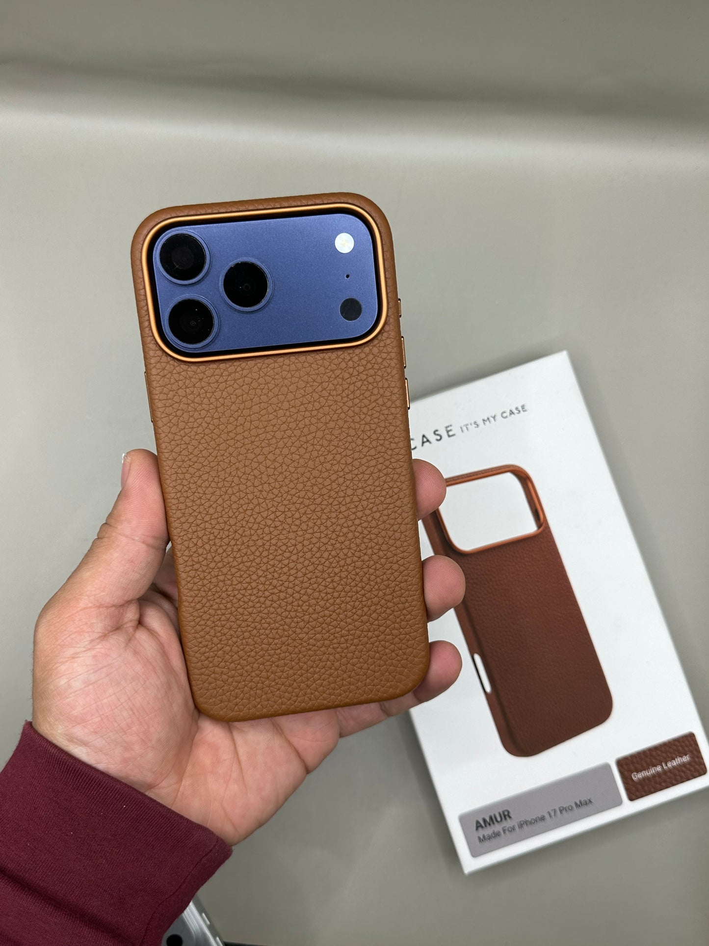 A-CASE AMUR CUIR 17 PROMAX