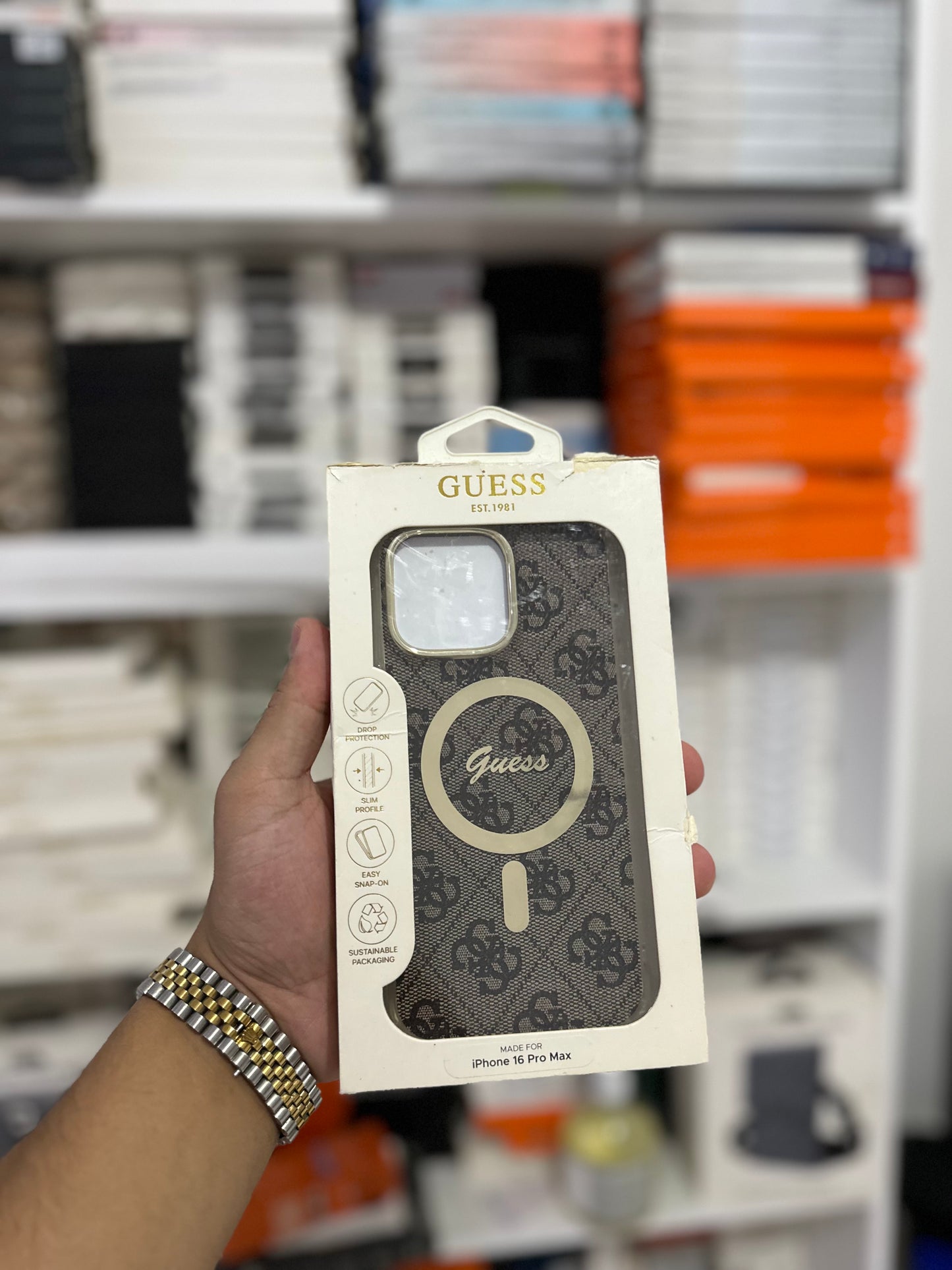 Guess 16 Pro Max Original
