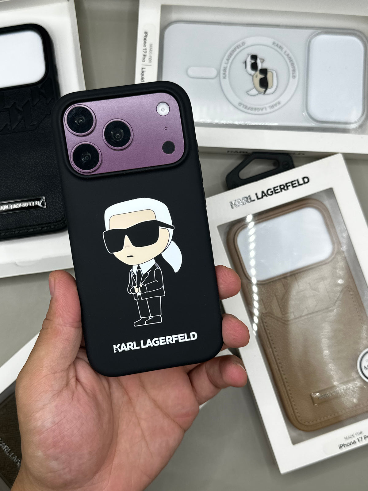 Karl Lagerfeld 18 Pro