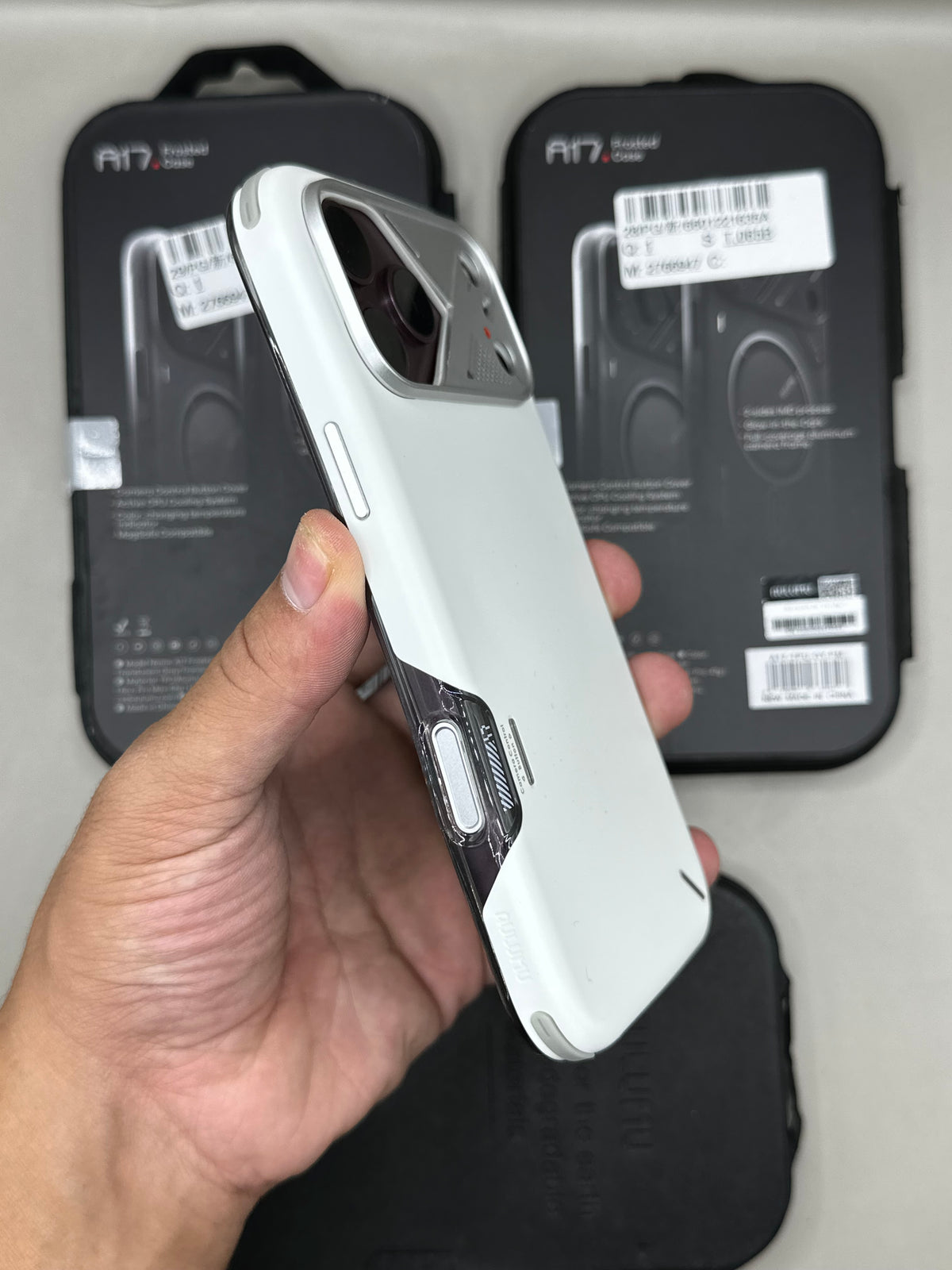 Aulumu A17 Shockproof 18 Pro Max