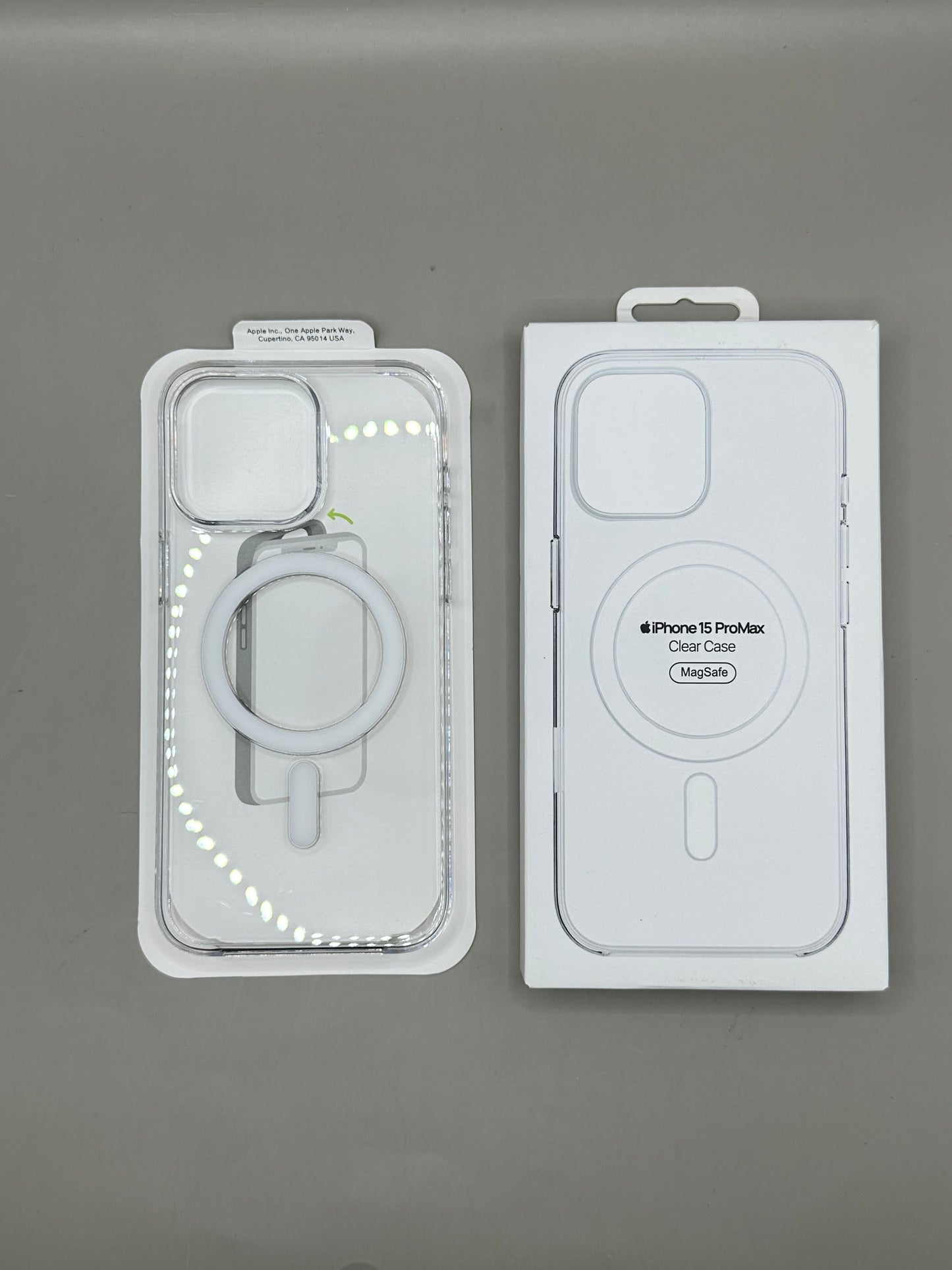 Clear Case 15 Pro Max متصفارش