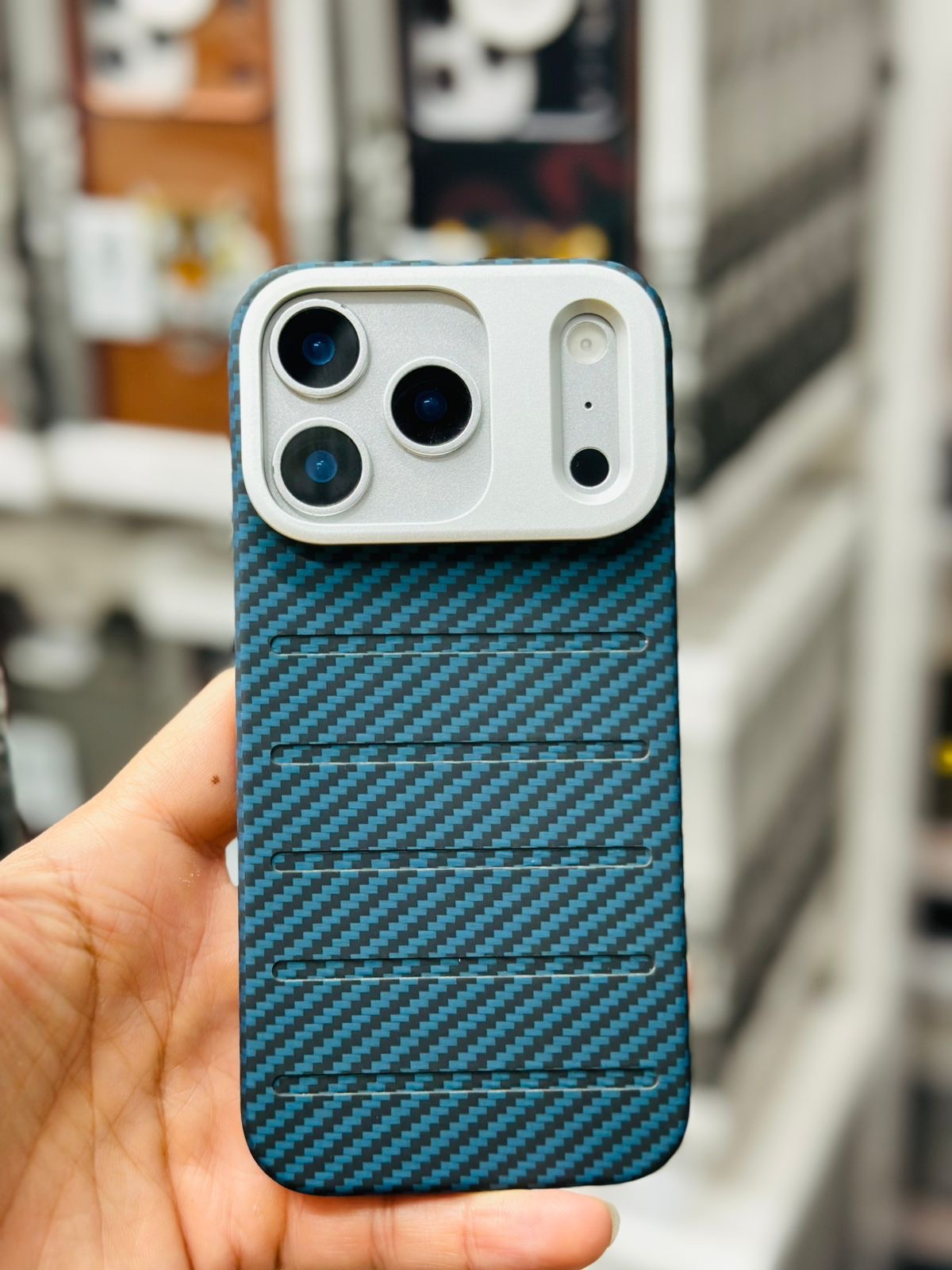A-CASE VANTA CARBON 17 PROMAX ARAMIDE FIBRE ULTRASLIM