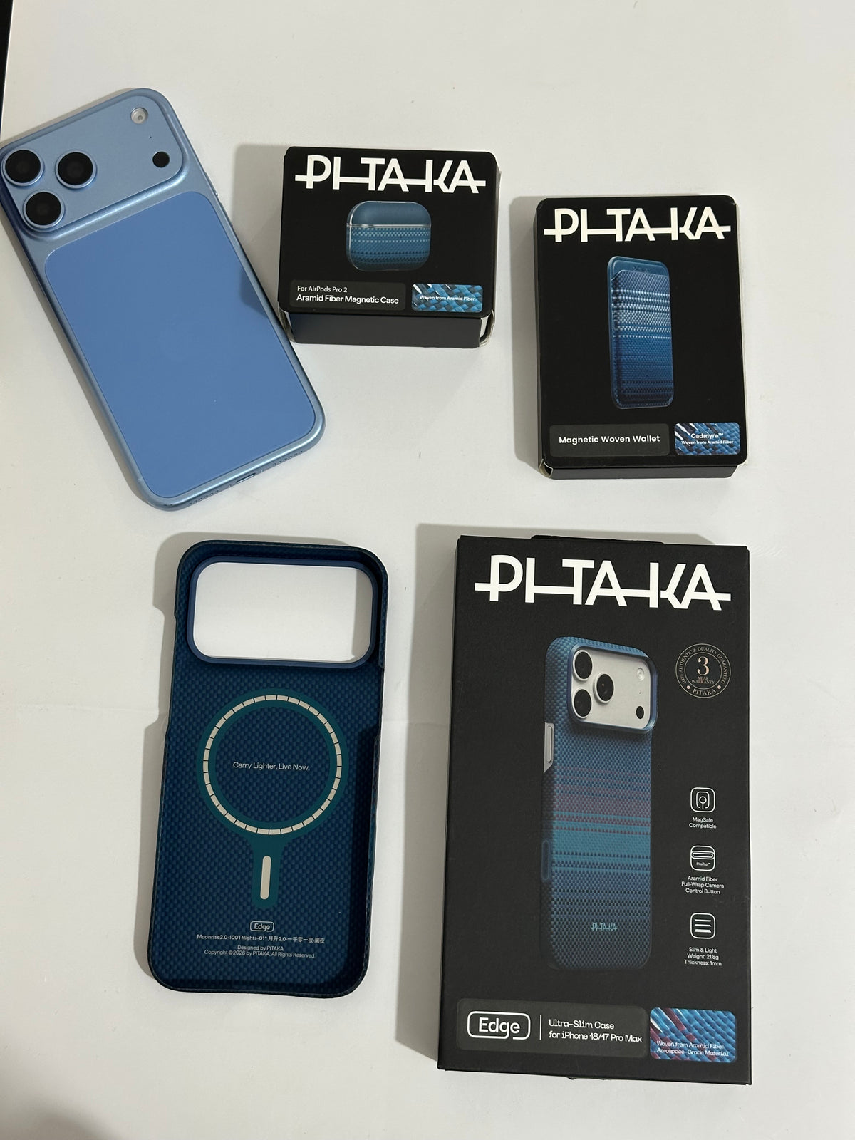 Pitaka Moment Collection 17/18 Pro Max