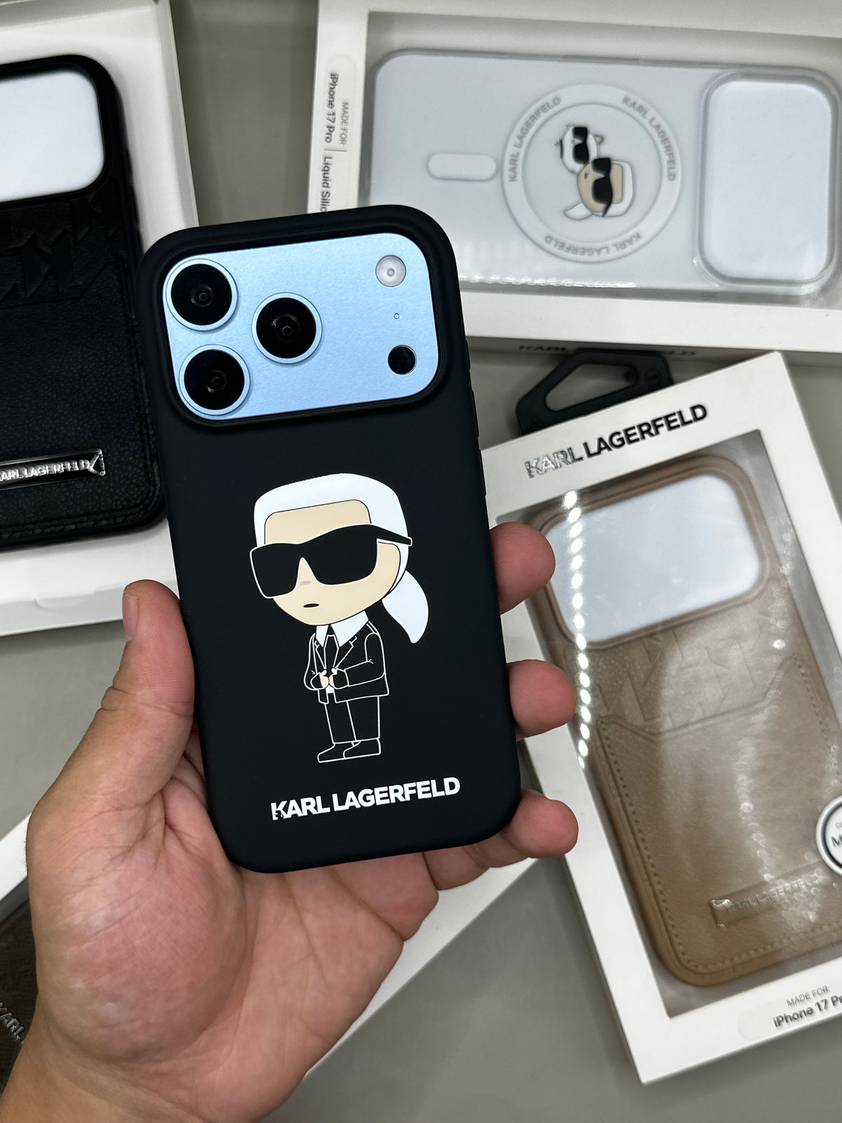 Karl Lagerfeld 18 Pro