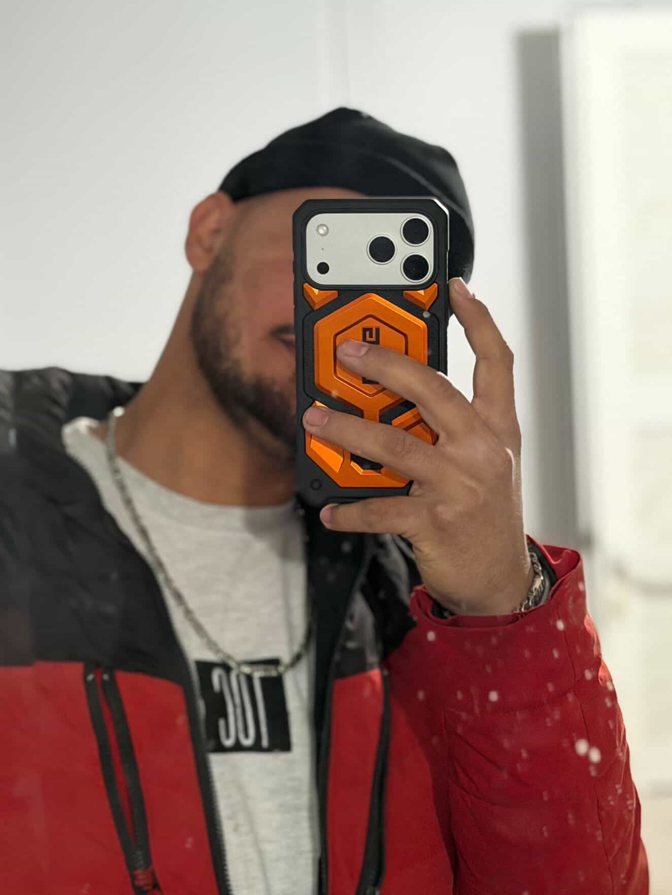 UAG MONARCH PRO- 17 PRO MAX