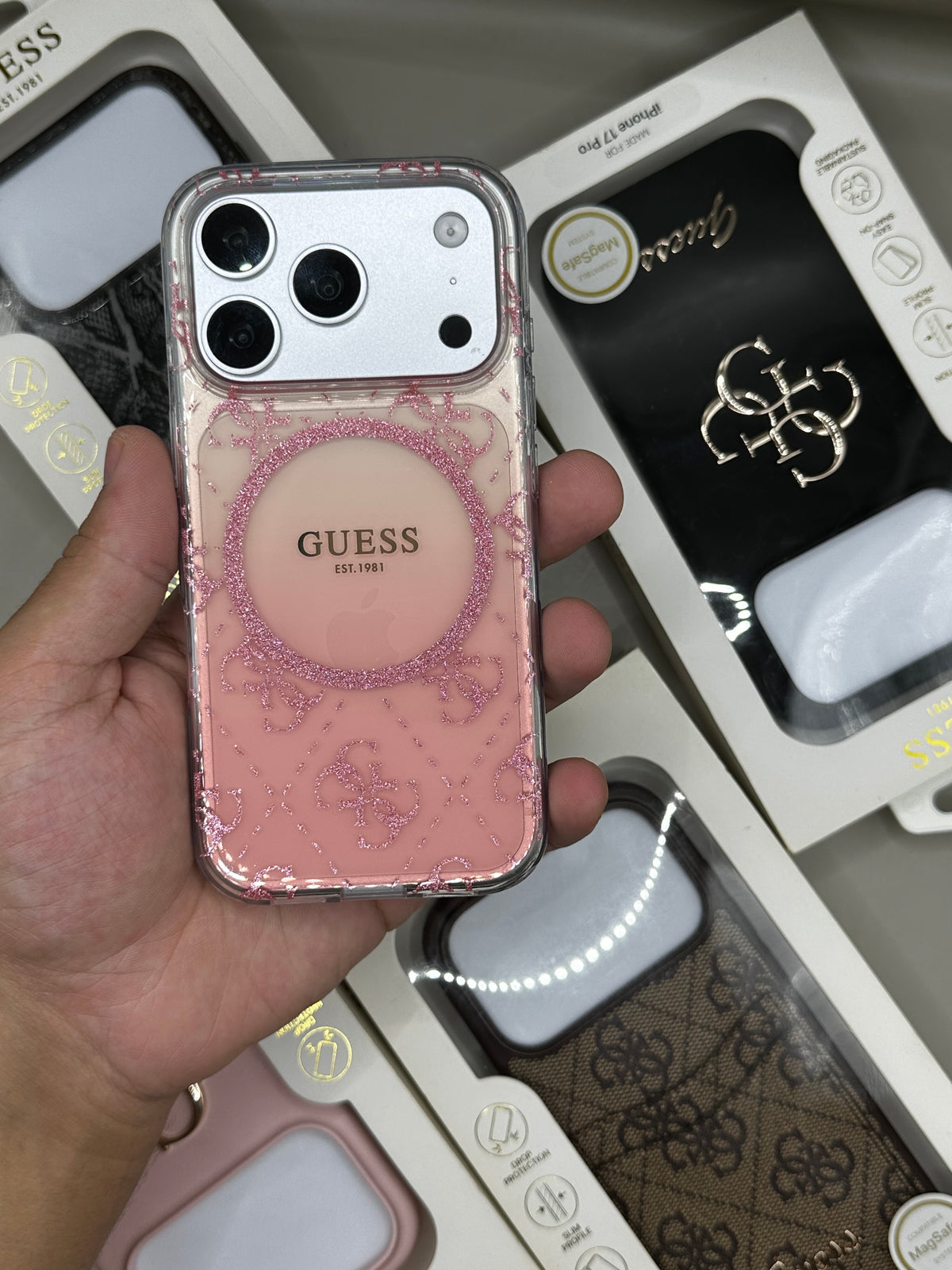 Guess 18 Pro GG