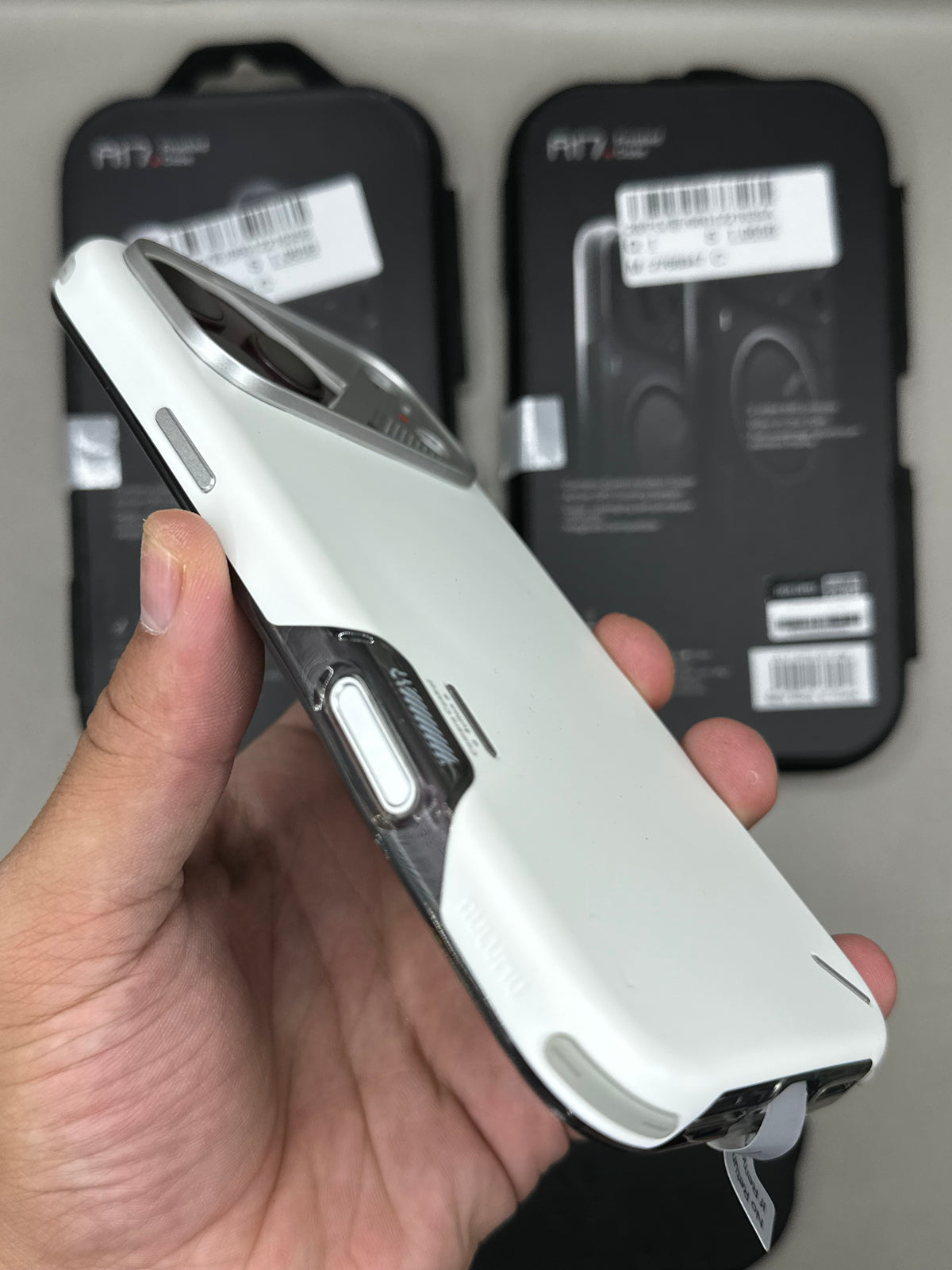 Aulumu A17 Shockproof 18 Pro Max