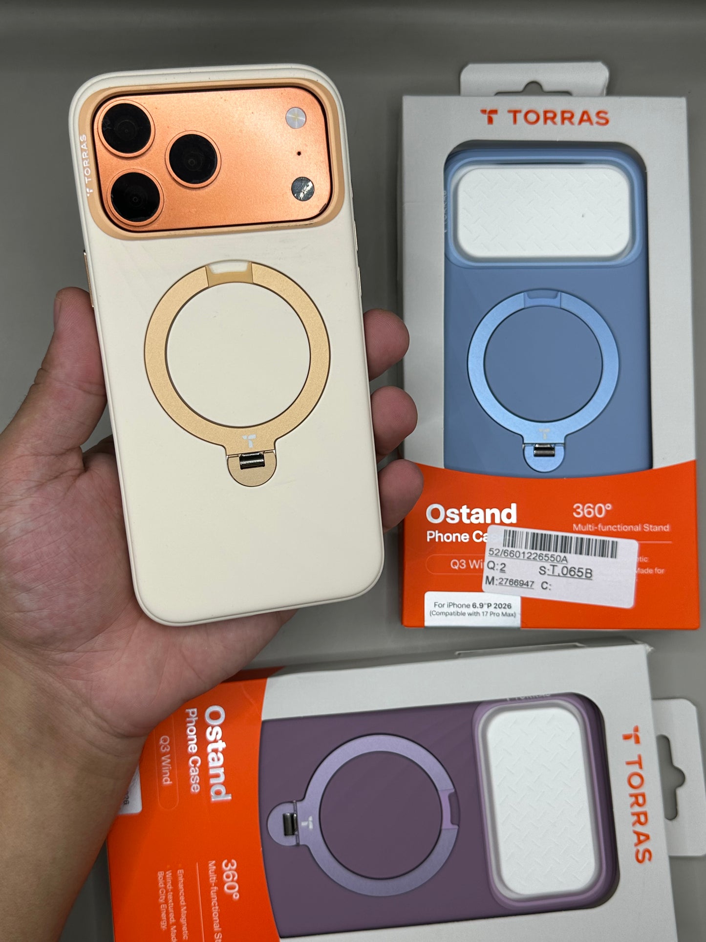 Torras Silicone 17 Pro Max Vanille