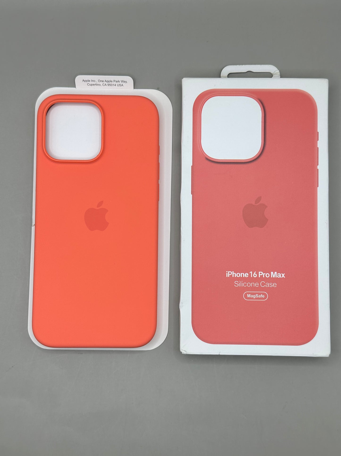 Silicone MagSafe 16 Pro Max