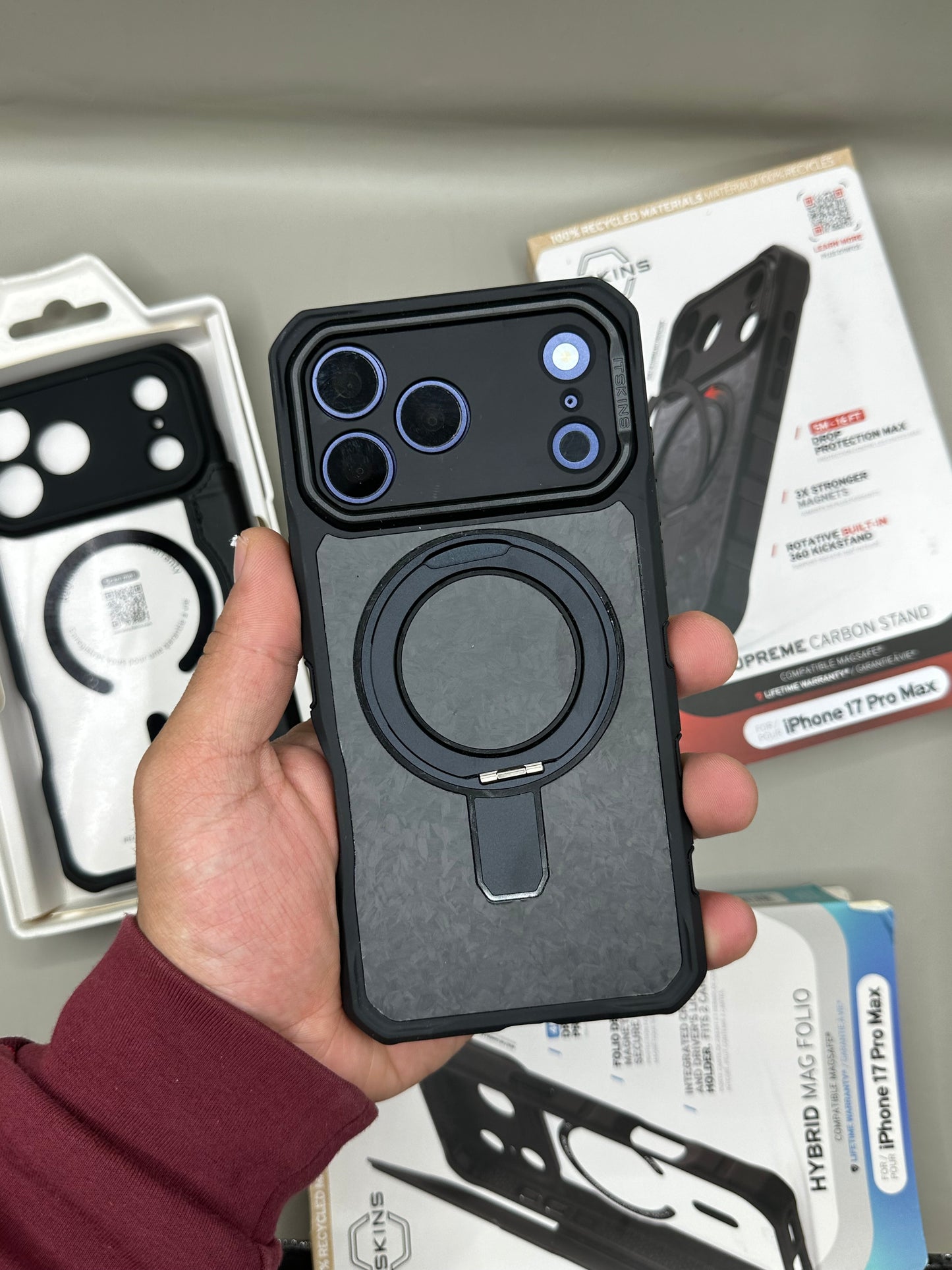 ITSKINS COQUE ROBUSTE 17 PROMAX 🇺🇸