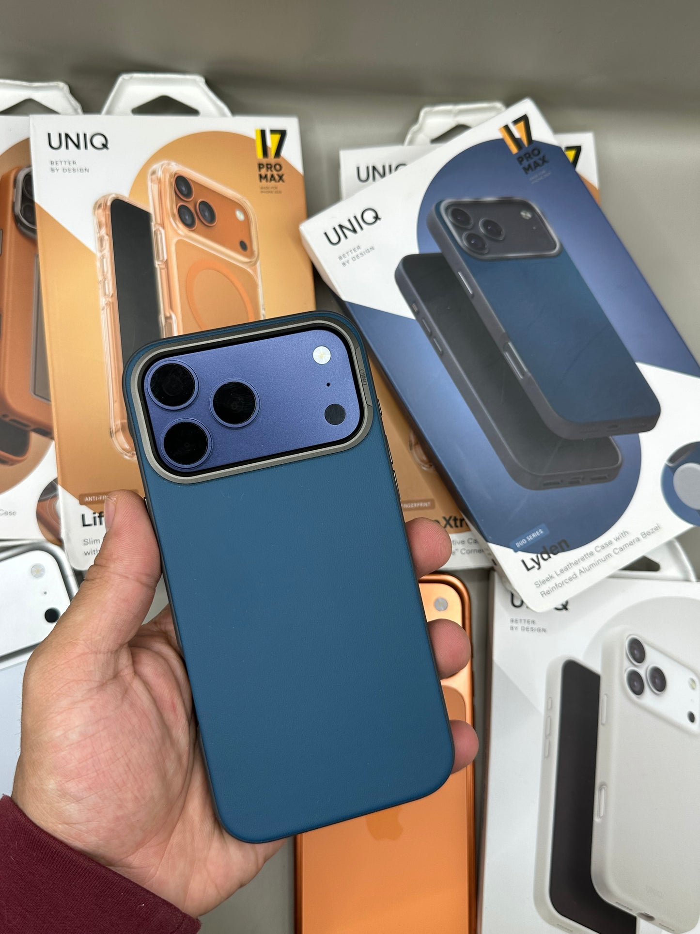 UNIQ Lino 17 PROMAX