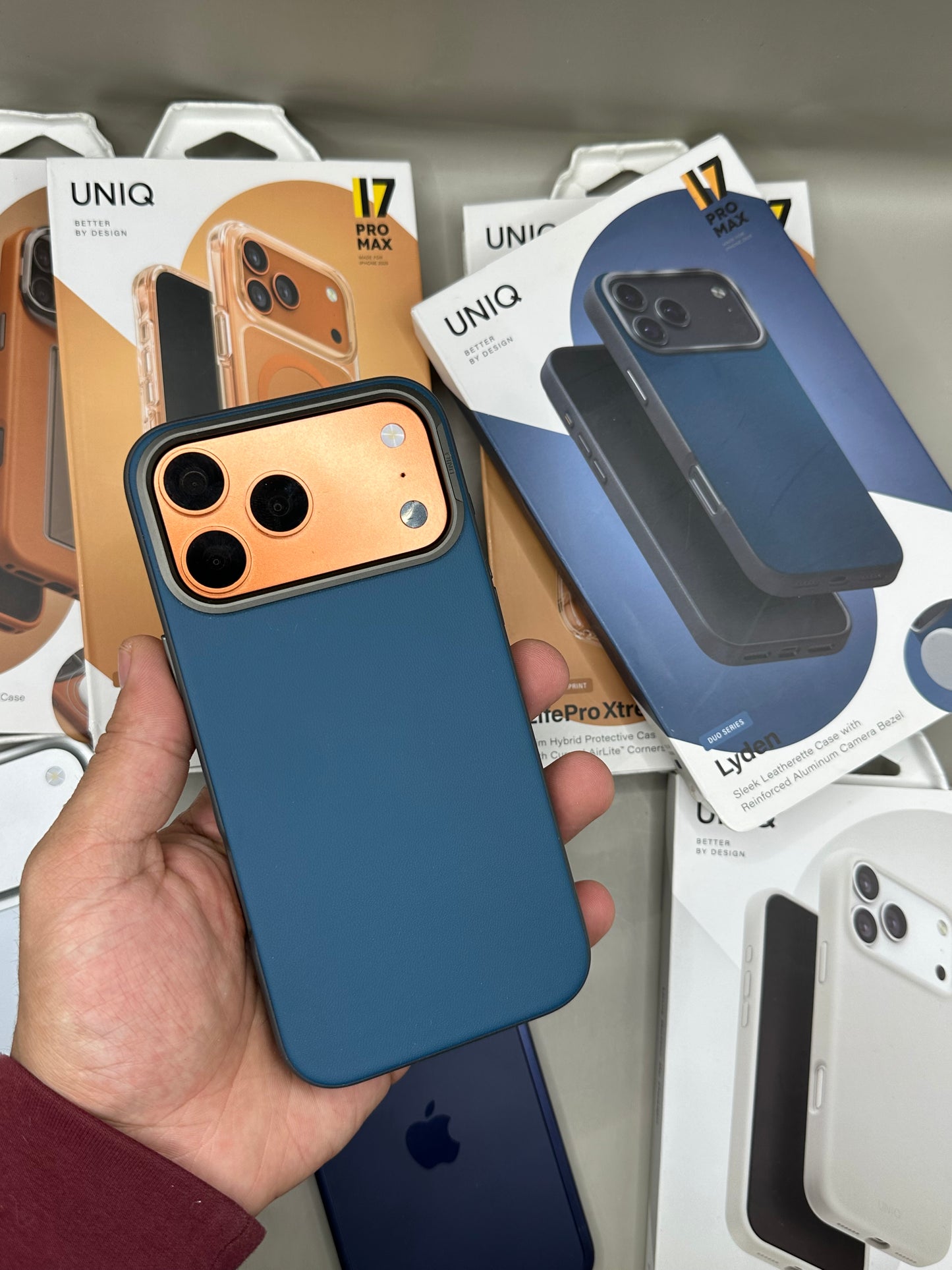 UNIQ Lino 17 PROMAX
