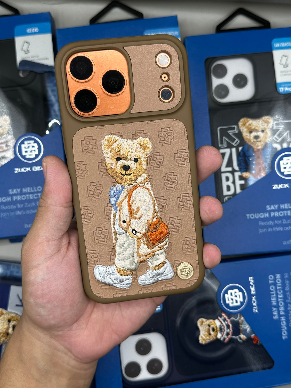 Zuckbear 17 Pro Max - Paris gentleman