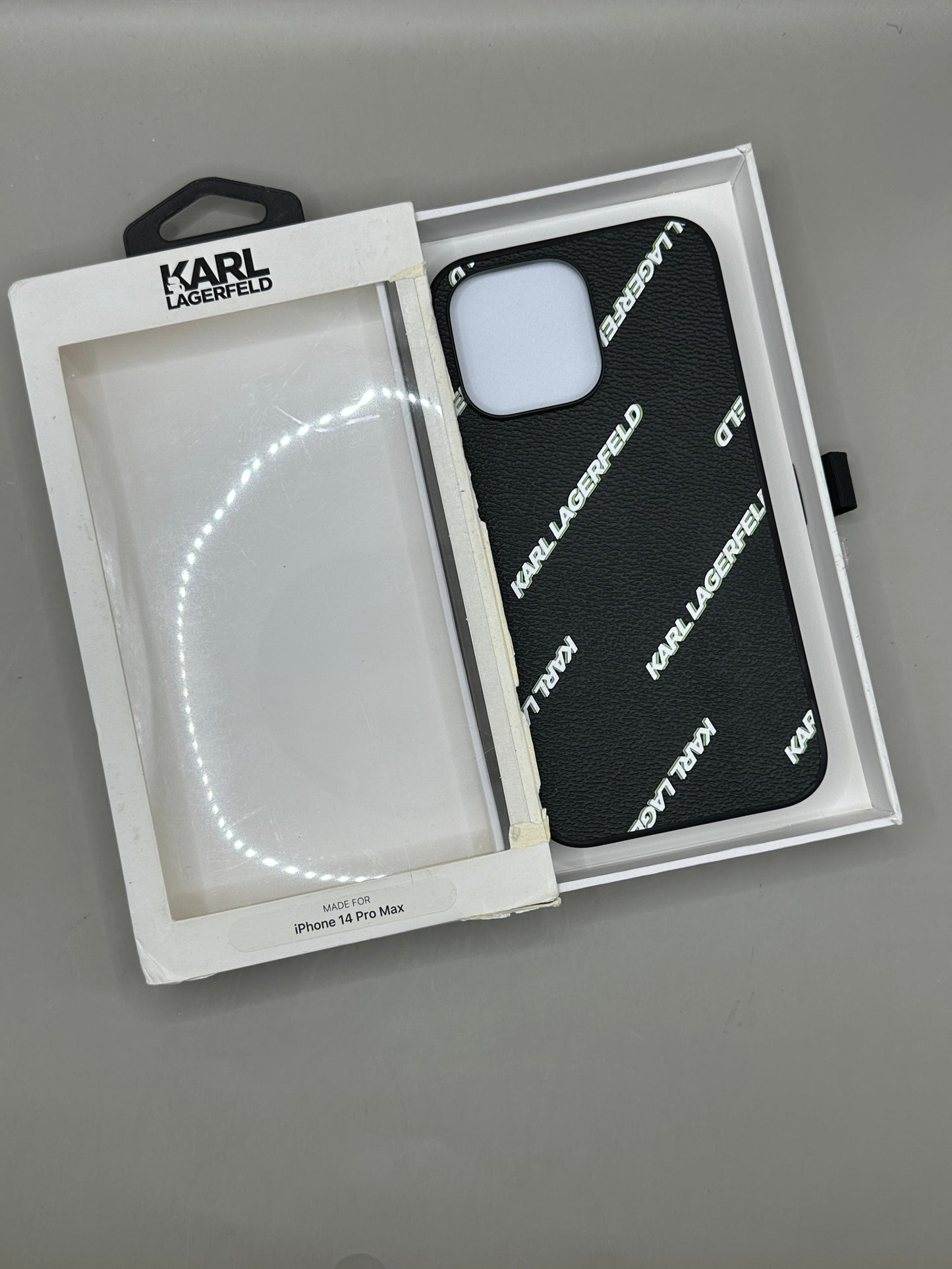 Karl Lagerfeld 15 Pro Max Cuir