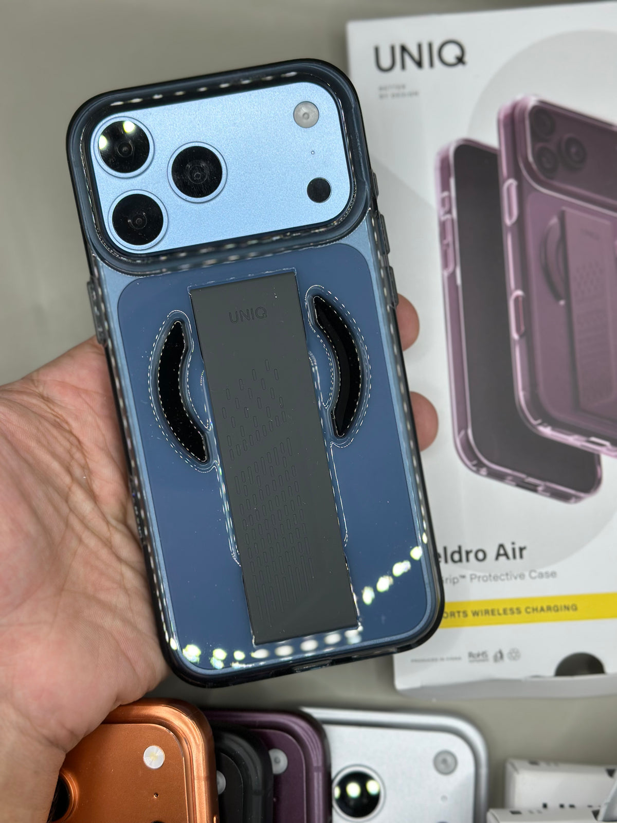 Uniq Heldro Air 17/18 Pro
