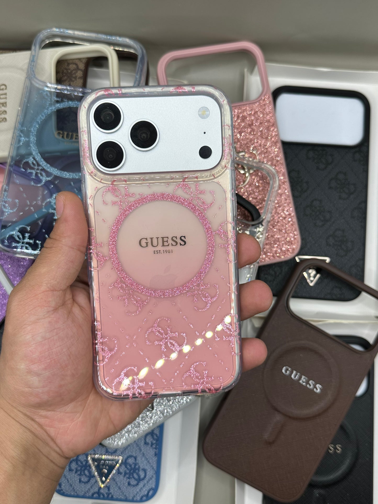 GUESS BRILLANT 17 PROMAX