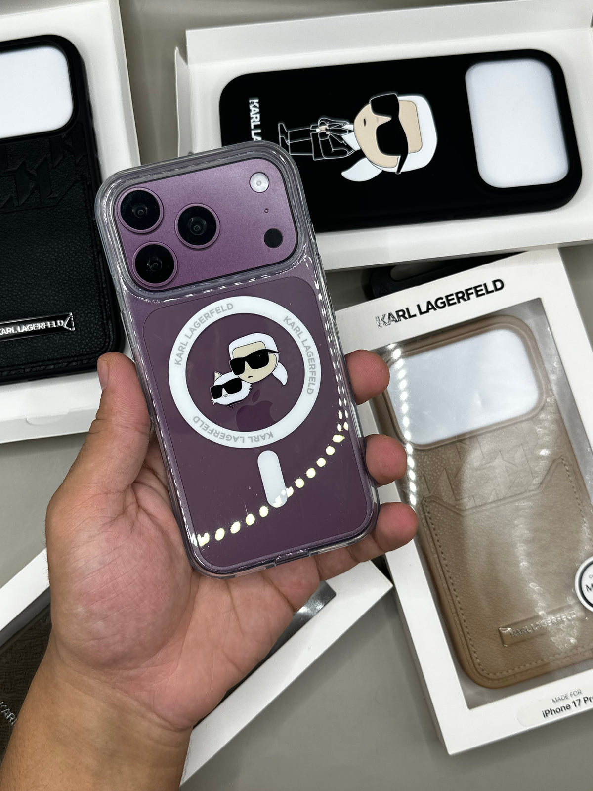 Karl Lagerfeld 18 Pro
