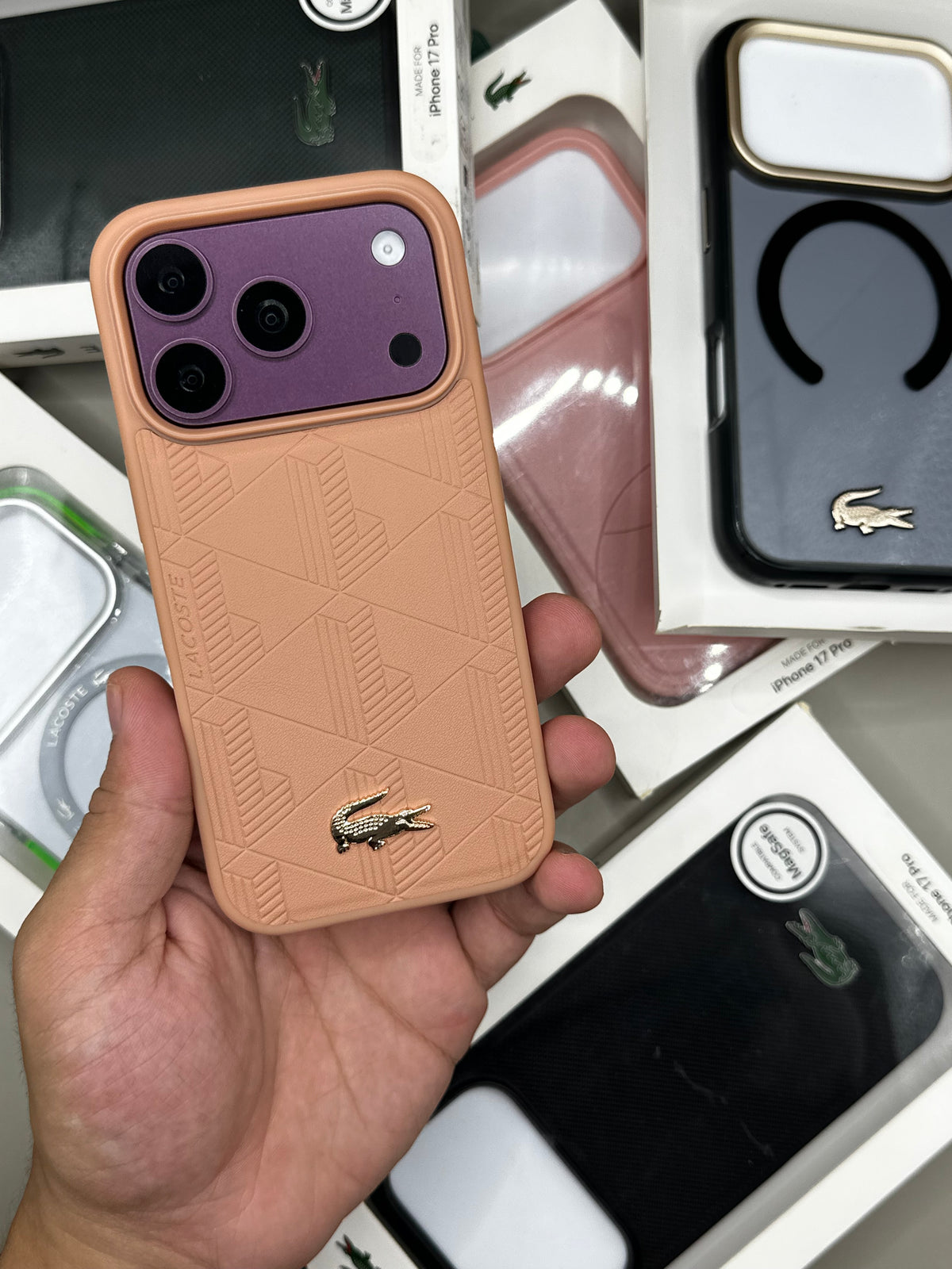 Lacoste Collection 18 Pro