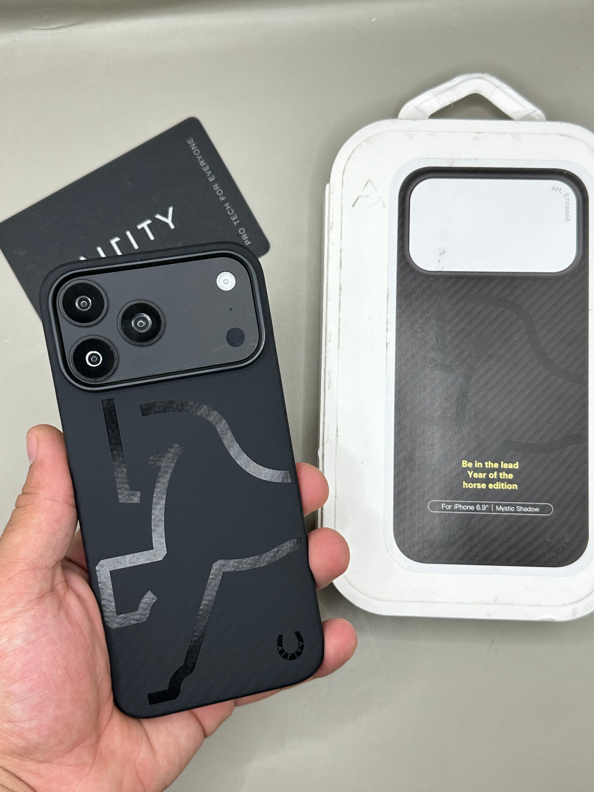 Airity Horse Carbon 18 Pro Mac
