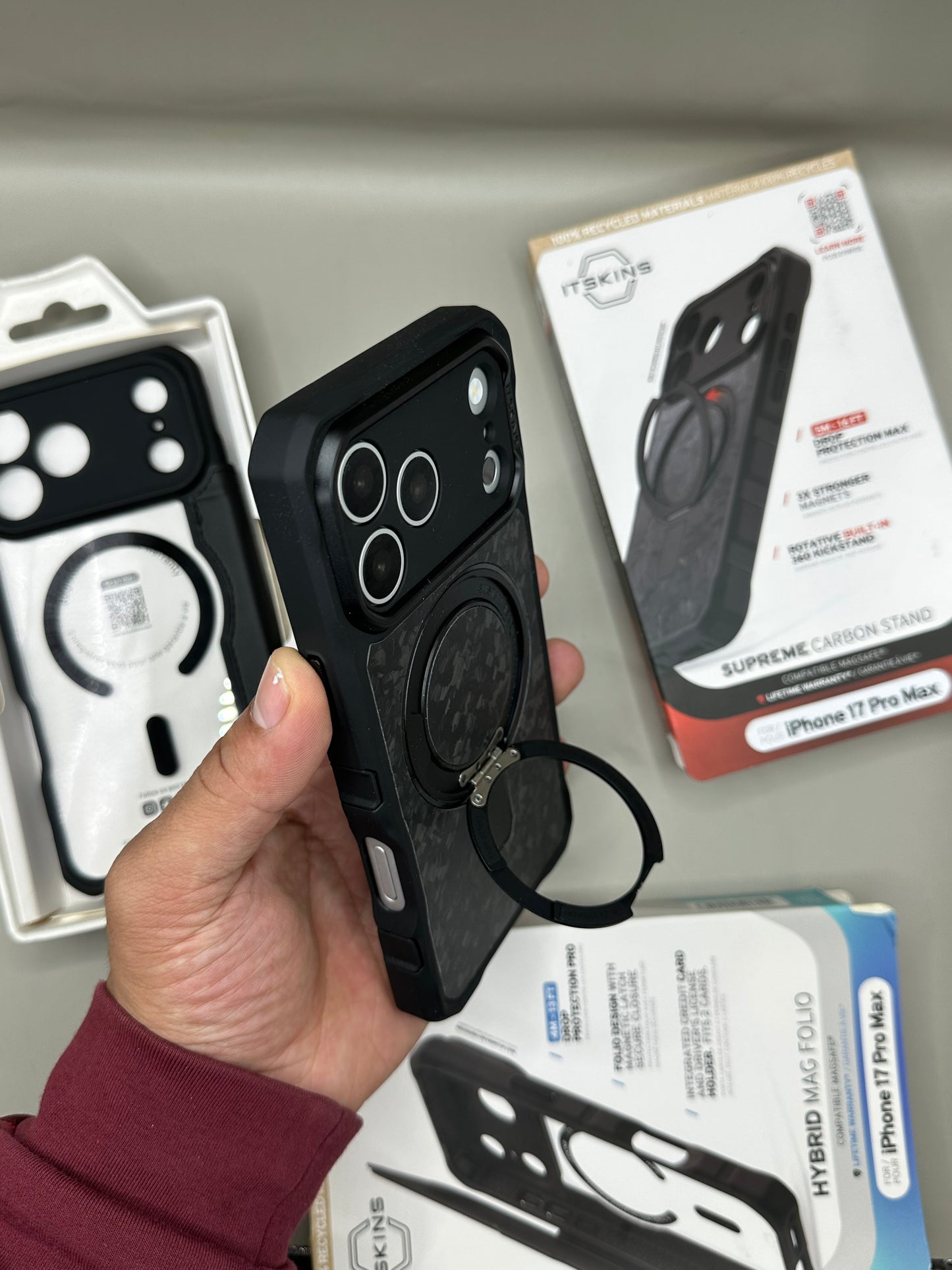 ITSKINS COQUE ROBUSTE 17 PROMAX 🇺🇸
